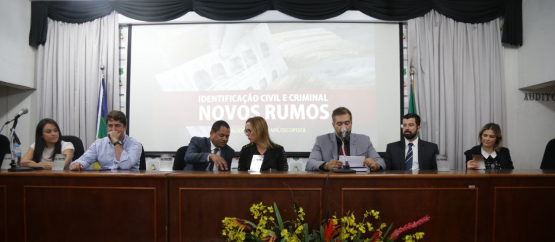 Um  ciclo de palestras foi realizado para discutir assuntos relacionados ao trabalho desenvolvido por papiloscopistas em Sergipe - Foto: Ascom/SSP