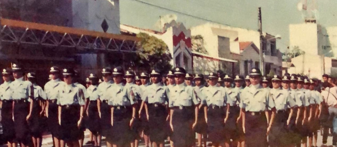 Pelotão feminino – 1993 / Foto: Arquivo Pessoal