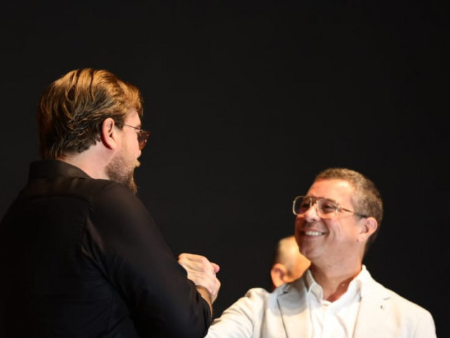 Foto 1