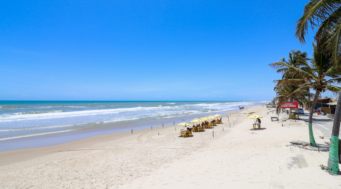 As praias de Sergipe, a exemplo do Abaís, são grandes atrativos durante o verão / Foto: Max Carlos/Setur