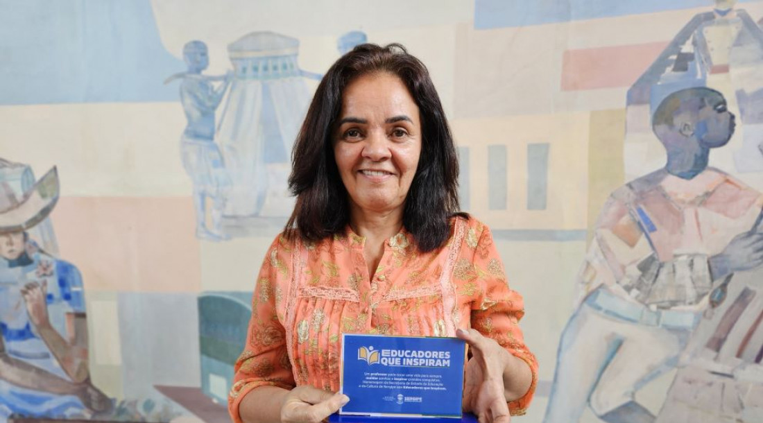 Diretora do Centro de Excelência Maria das Gracas Menezes Moura, Maria Albuquerque / Fotos: Keven Santos