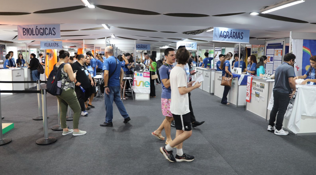 Estudantes sergipanos apresentam soluções sustentáveis e sociais na Febrace 2024 / Foto: Silvio Oliveira