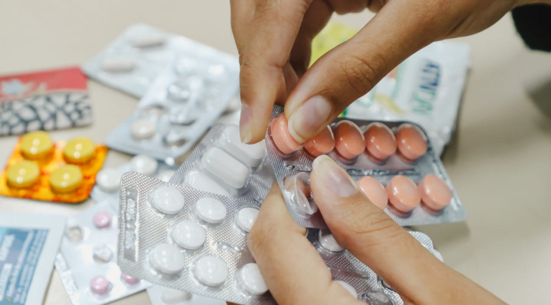 O uso inadequado de medicamentos, especialmente antibióticos, é uma questão preocupante, com implicações sérias para a saúde pública / Foto: Flávia Pacheco