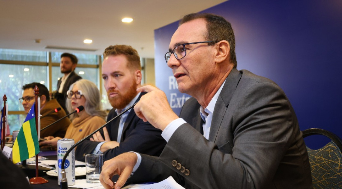 Secretário Zezinho Sobral representou o estado no encontro com gestores estaduais da Educação  /  Foto: Júlio Dutra