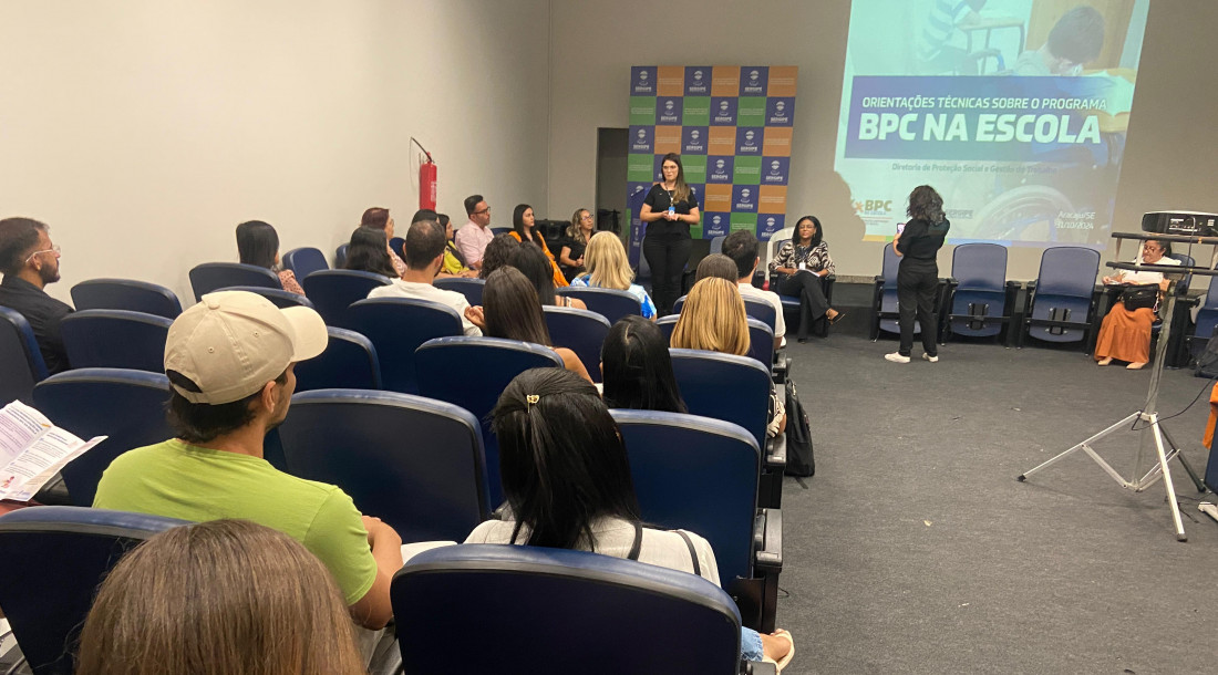 Apoio técnico busca trazer novas perspectivas aos profissionais que lidam com beneficiários / Foto: Ascom Seasic