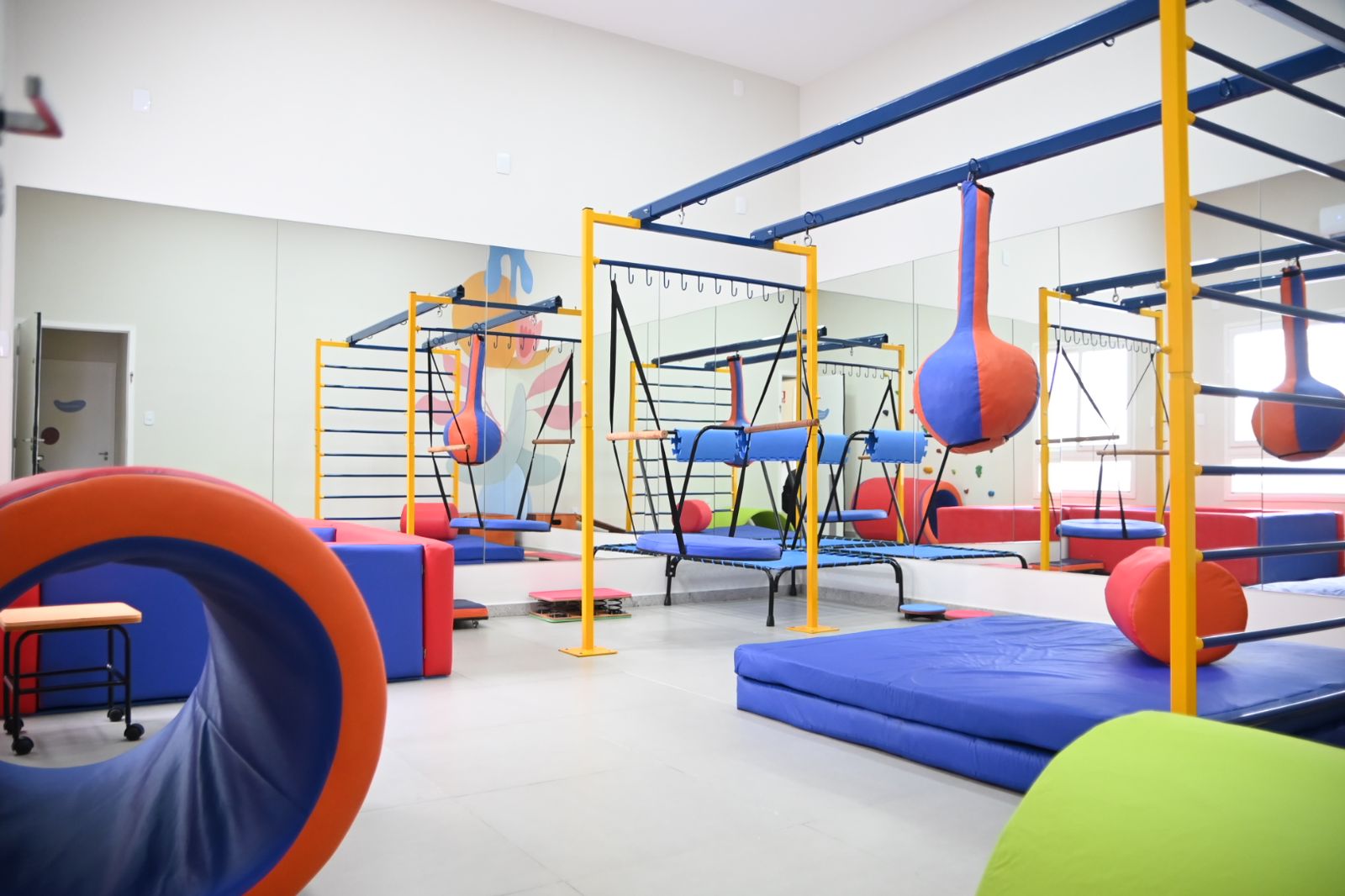 Sala de Integração Sensorial do Centro de Terapias Integradas conta com equipamentos novos e modernos / Foto Erick OHara Secom