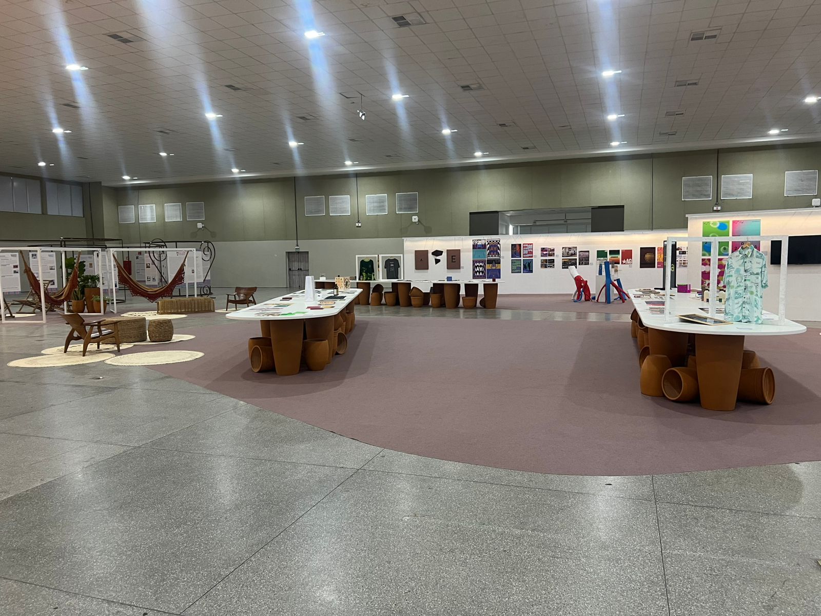 Mostra de design na Bienal conta com, aproximadamente, 110 peças selecionadas provenientes de vários estados / Foto: Autimira Menezes
