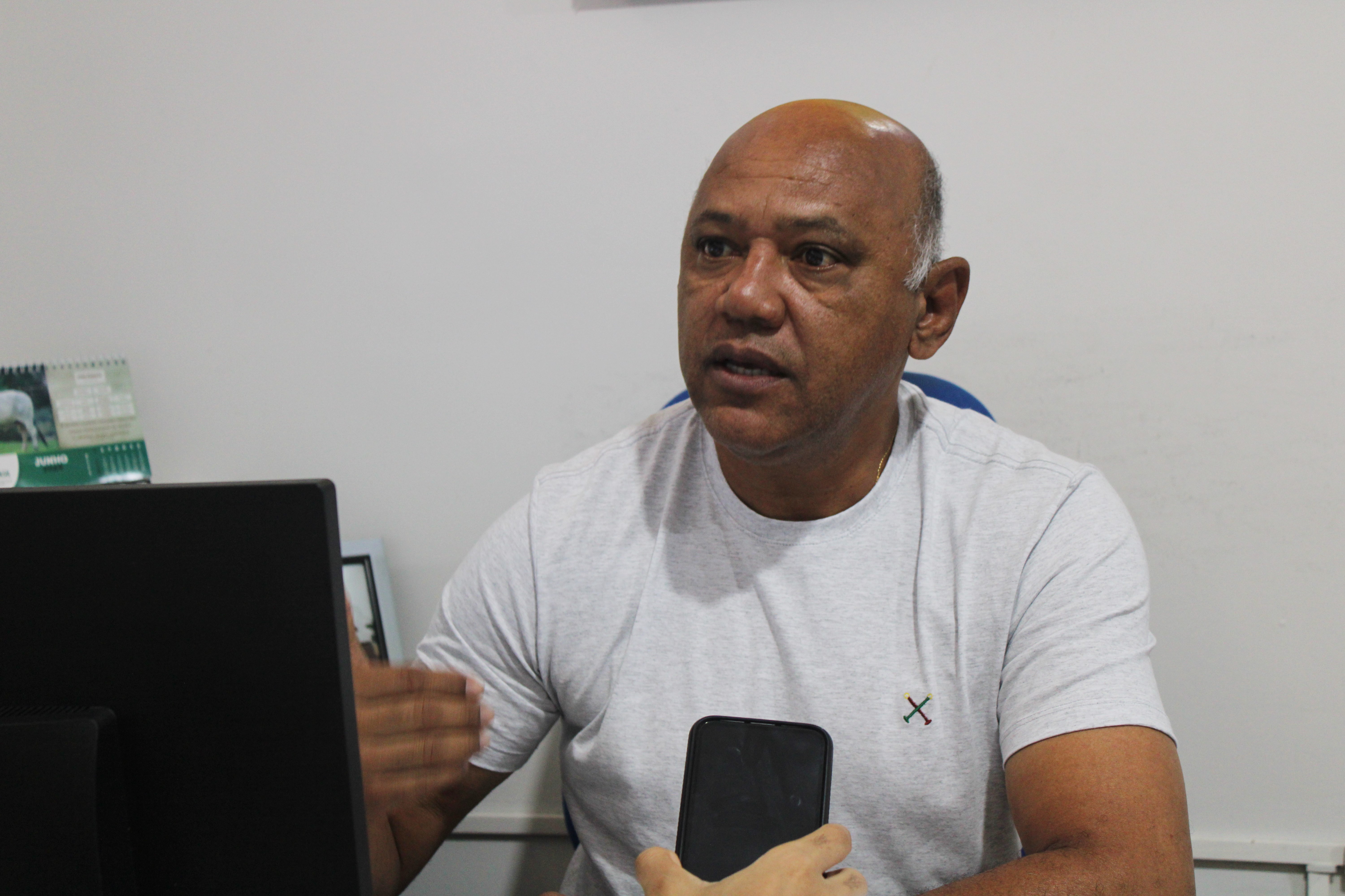 Coordenador de preservação de mananciais e segurança de barragens, Luiz Carlos | Foto: Deso