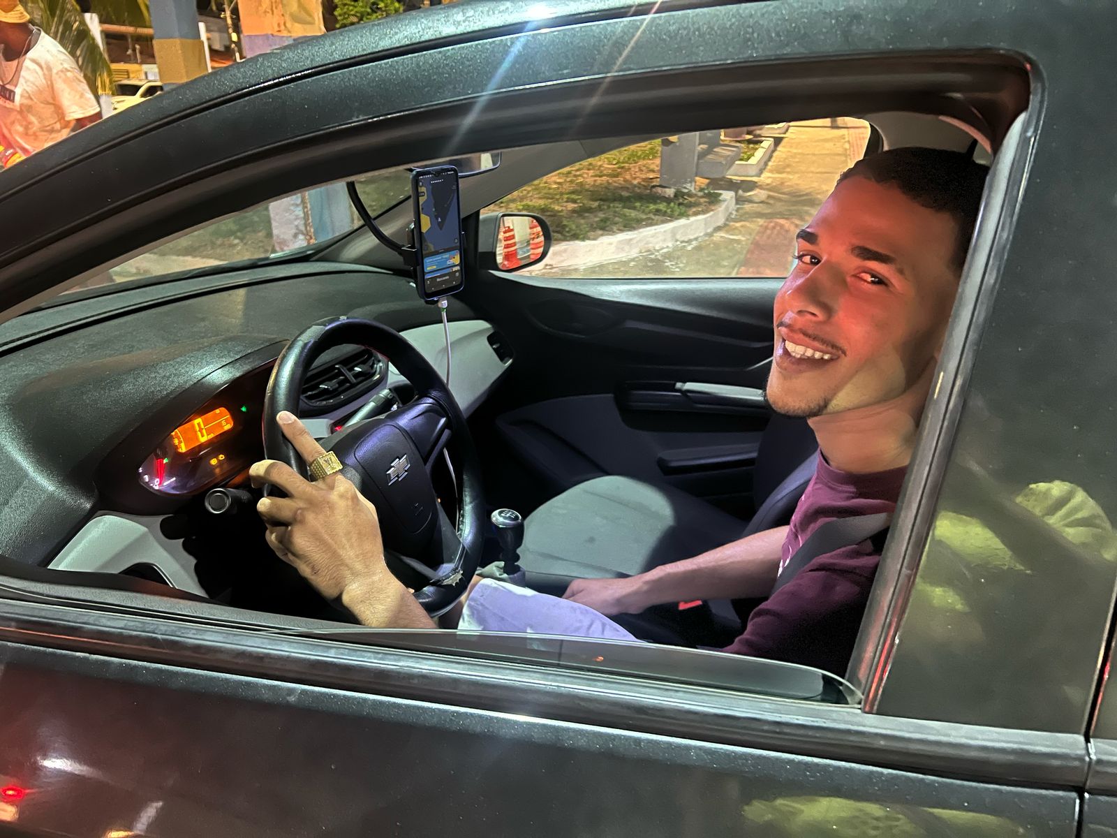 Ricardo Fabrici, motorista de aplicativo: “O Verão Sergipe faz girar a economia e ajuda quem trabalha com transporte a faturar mais / Foto: Autimira Menezes/Setur