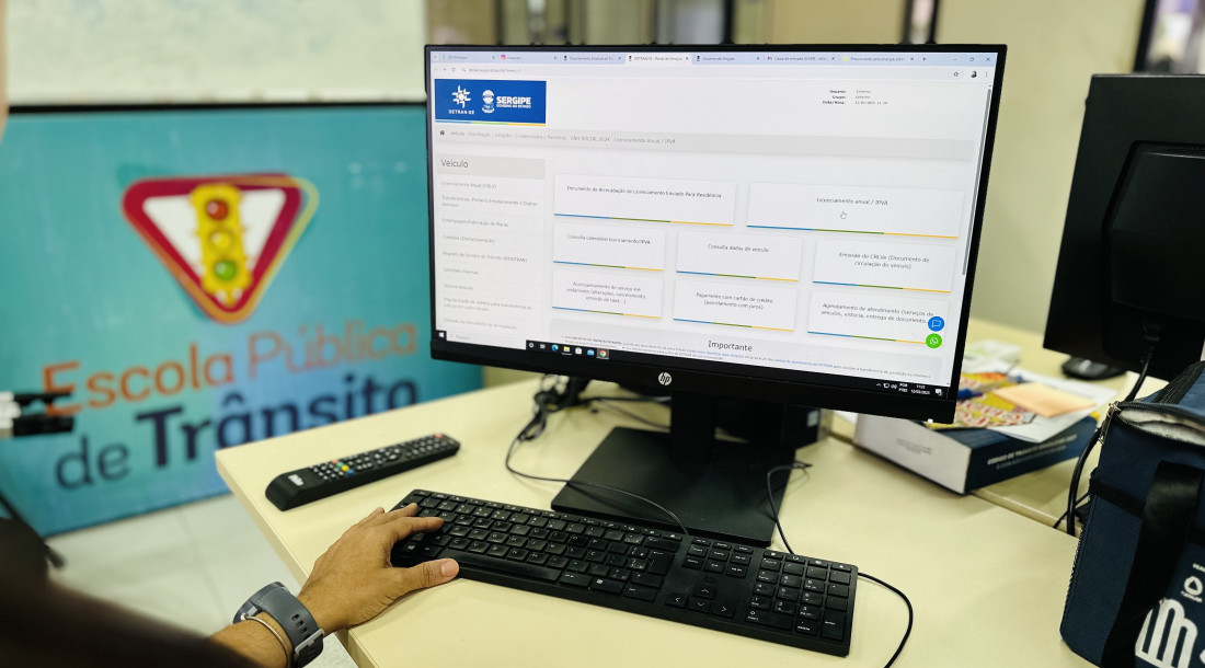 Condutores tem até o dia 31 de março para efetuar o pagamento do IPVA com desconto de 10% //Foto:  Lillian Fiamma