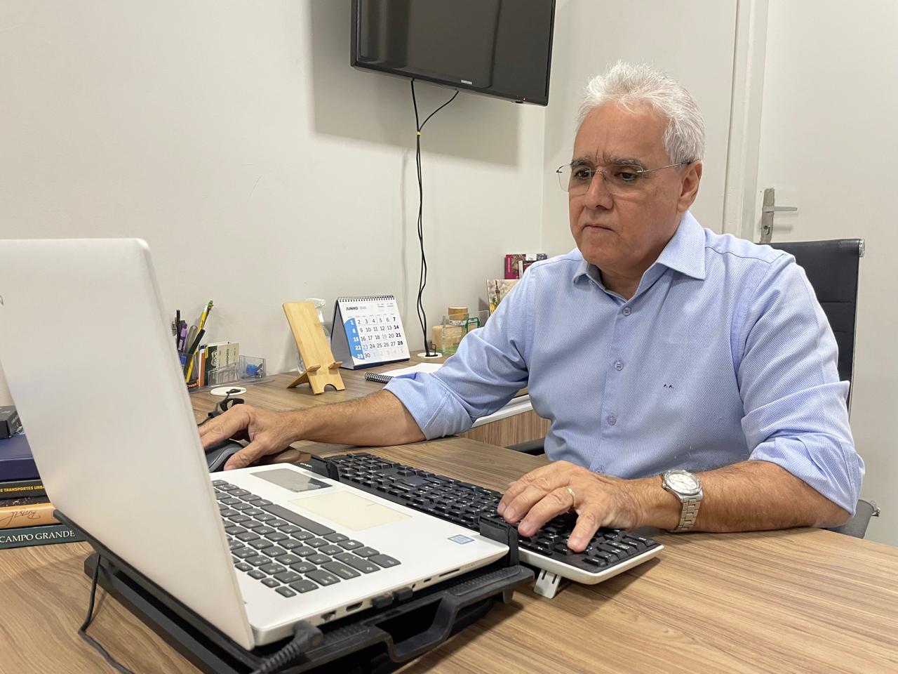 Proprietário da Viação Atalaia, Alberto Jorge. | Foto: Ascom/Sefaz