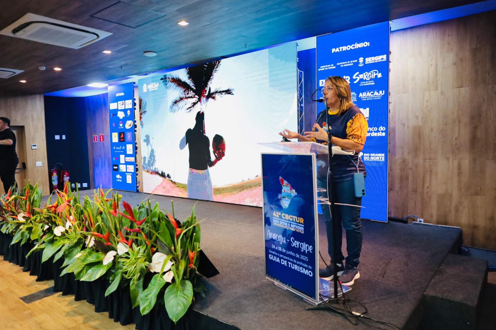 A presidente do Singtur/SE, Irma Karla Barbosa, afirma que apoio da Setur demonstra a valorização dada aos guias de turismo / Foto: Max Carlos/Setur