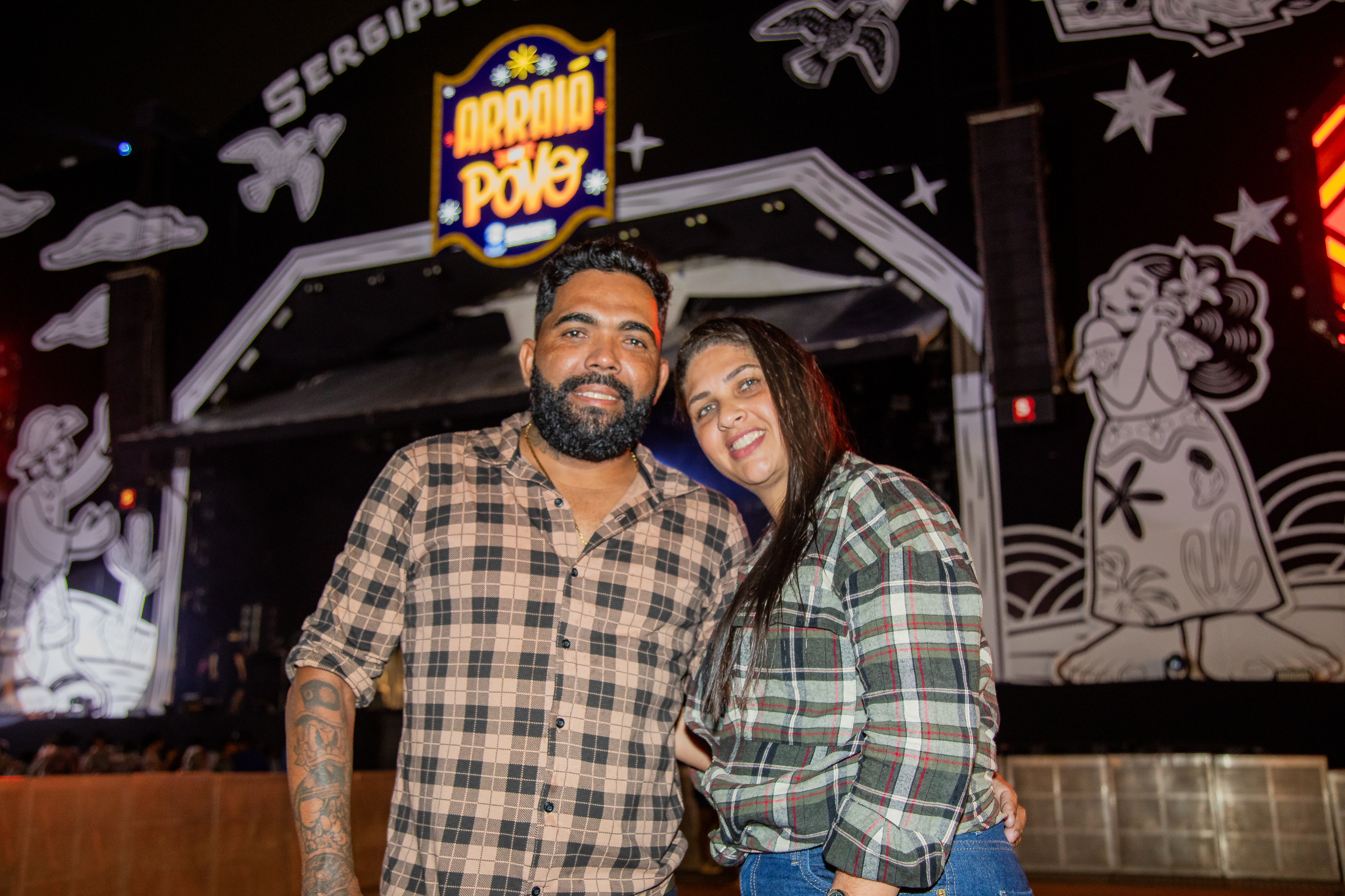 O casal Élida Souza e Márcio Silva veio de Fátima, na Bahia, para assistir ao show de Unha Pintada / Foto: Diego Souza