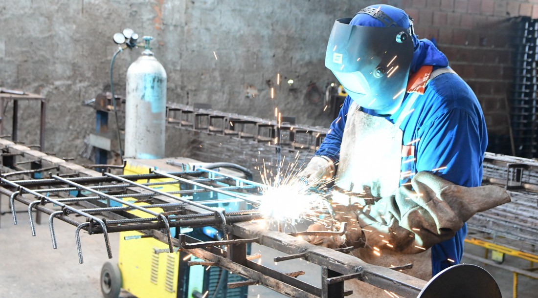 Um dos setores incentivados é o de material de construção / Foto: Erick-O