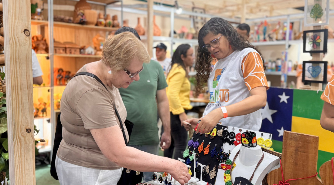 Artesãs e artesãos de Sergipe conquistam visitantes na maior feira de artesanato da América Latina / Foto: Ascom Seteem