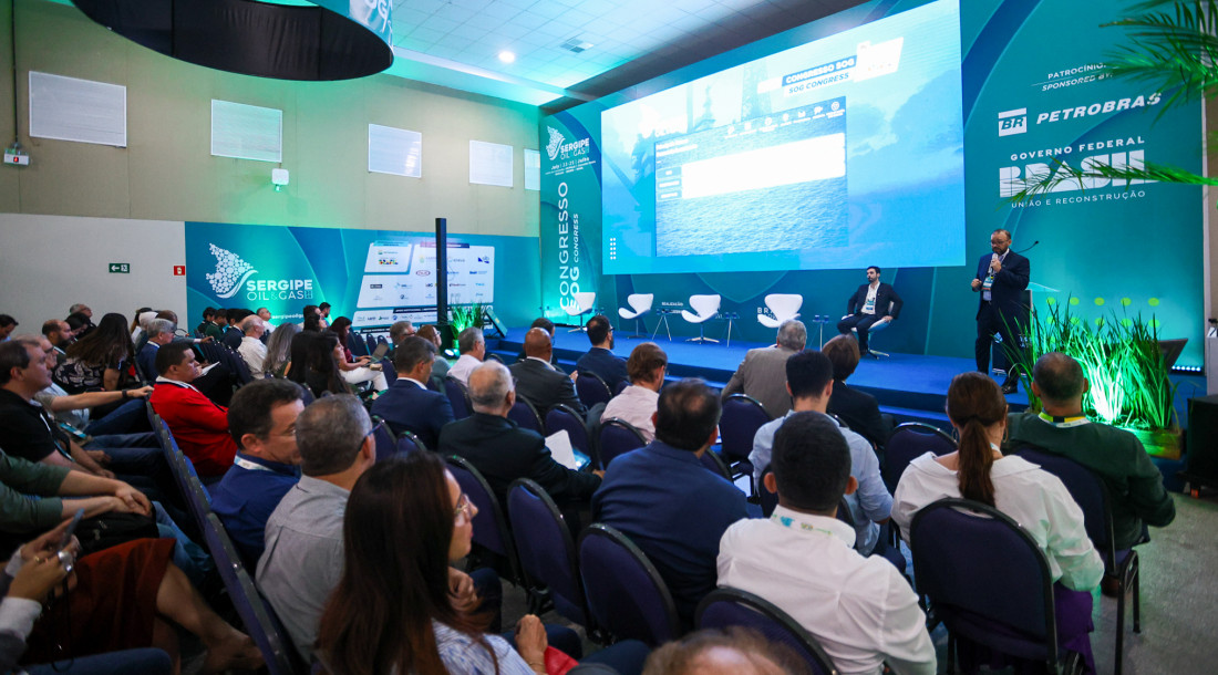 Iniciativa apoiada pelo Governo do Estado conta com programação que reúne gestores públicos, técnicos, especialistas e representantes da cadeia produtiva do setor / Fotos: Igor Matias