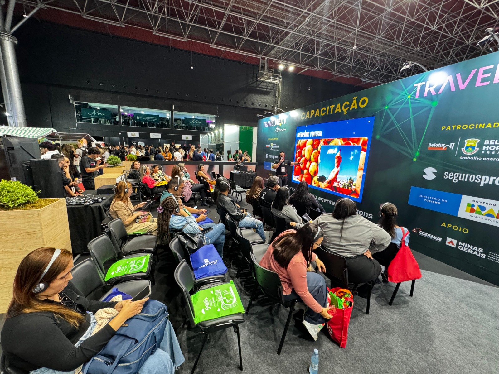 Setur promoveu capacitação para 100 agentes de turismo, que ficaram por dentro dos principais atrativos turísticos sergipanos / Foto: Pietro Lobo/Setur