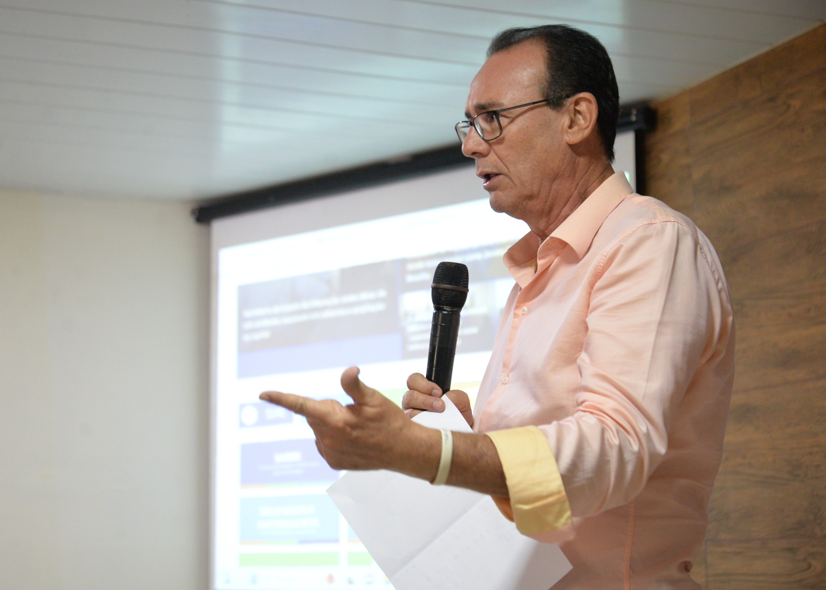 Secretário de Estado da Educação, Zezinho Sobral