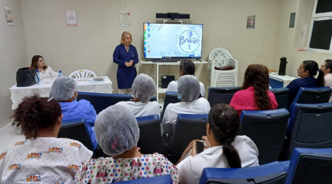 Maternidade Nossa Senhora de Lourdes orienta sobre depressão pós-parto //Fotos: Ascom/ SES