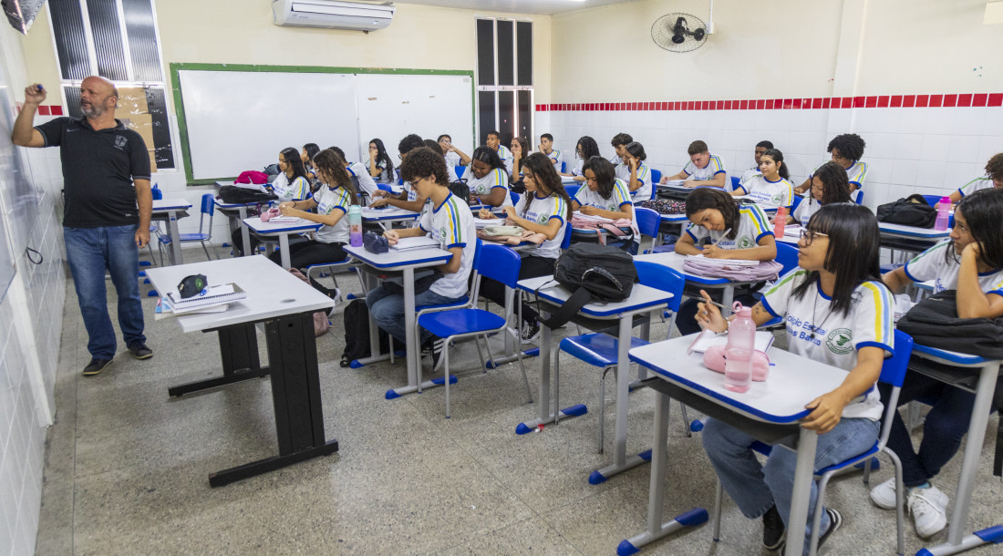 Ao reduzir a distorção, o estado melhora os índices de aprendizado, fortalece a permanência escolar e previne o abandono / Foto: Igor Matias