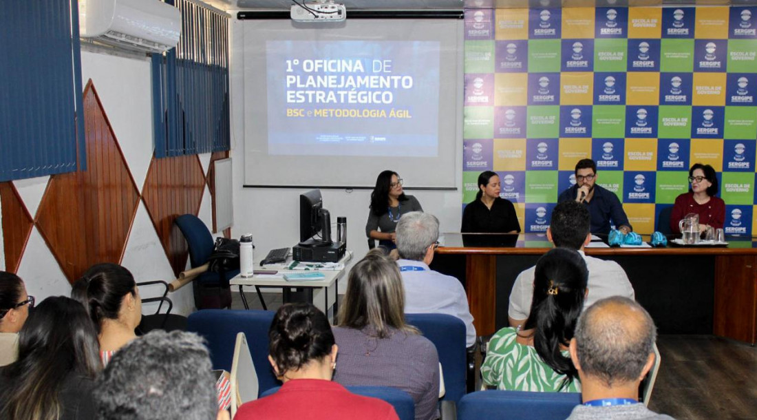 Oficina promoveu atividades dinâmicas para a construção do mapa estratégico e perfil do cliente da Seclog / Fotos: Ascom/Sead
