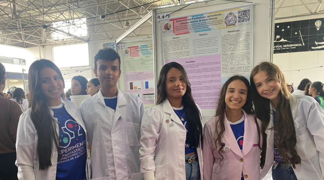 Quase metade dos trabalhos aprovados para exposição na feira são da rede pública estadual de ensino / Fotos: Mariana Ribeiro