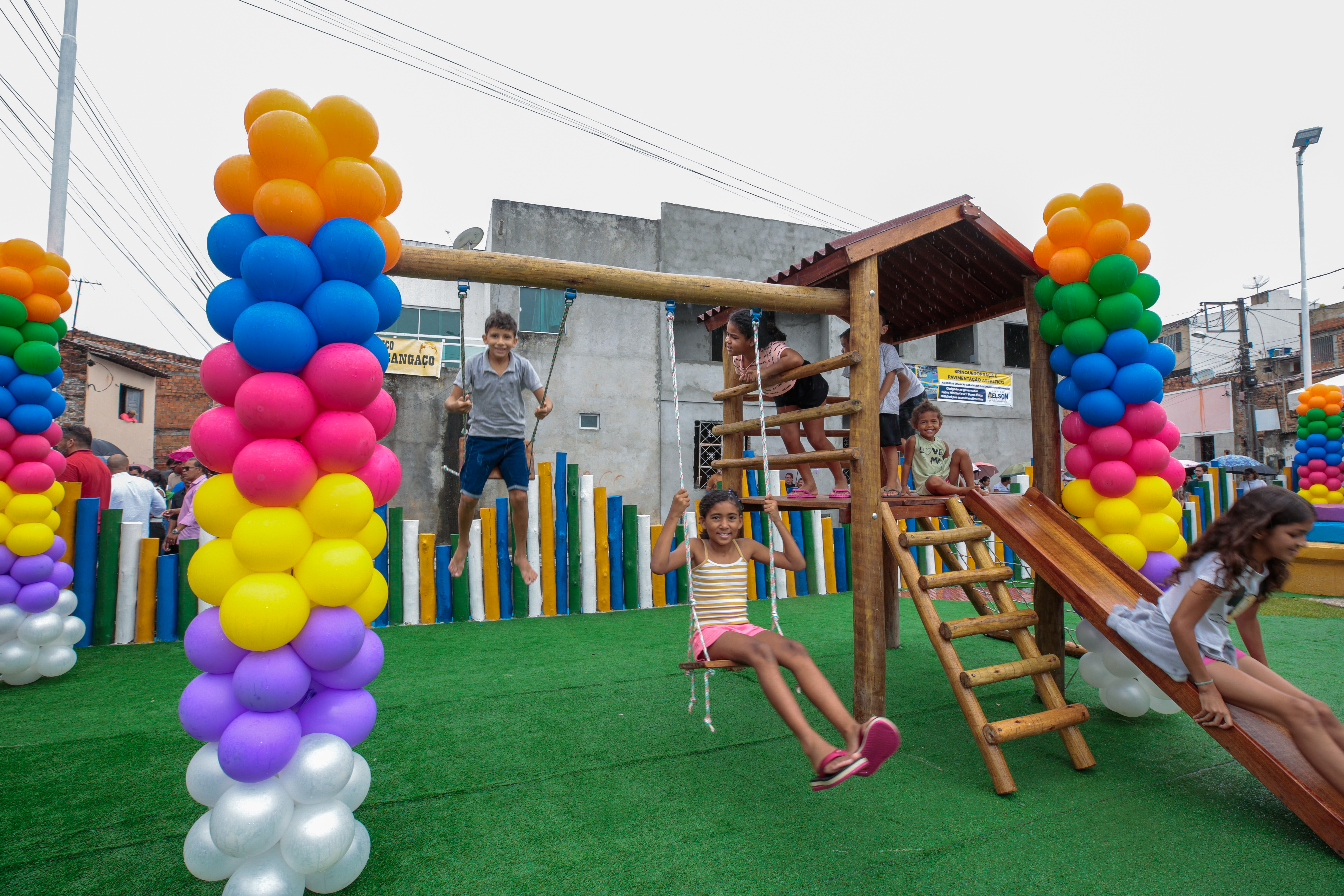 Brinquedopraça construída pelo Governo do Estado em Propriá assegura direito ao brincar / Foto: Reinaldo Moura