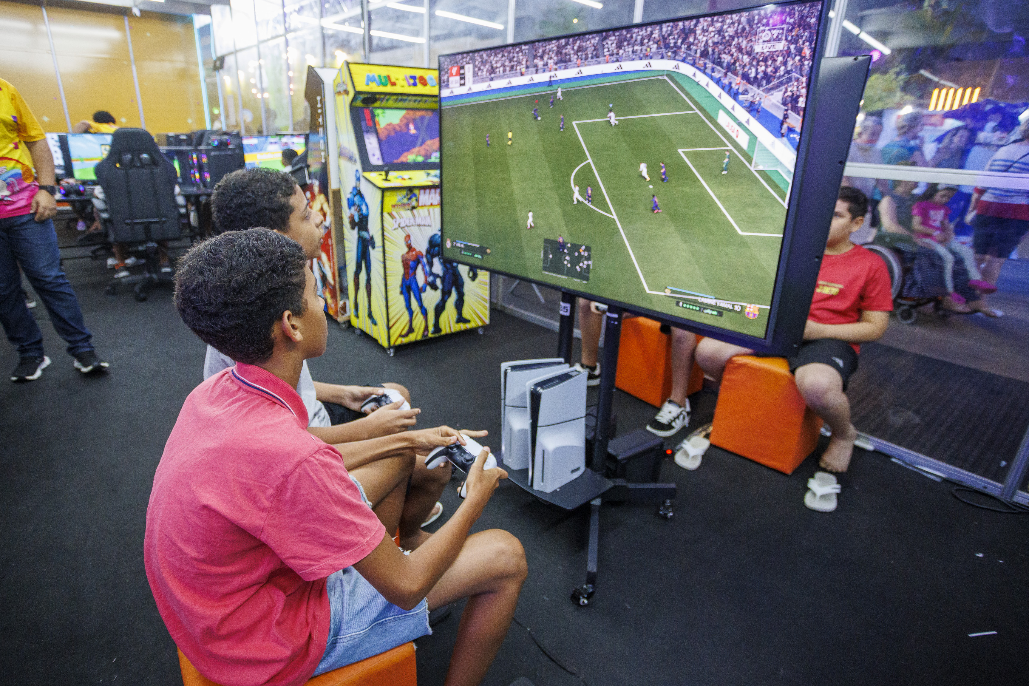 Arena diverte os jovens com segurança, dando tranquilidade aos pais e responsáveis / Foto: Igor Matias