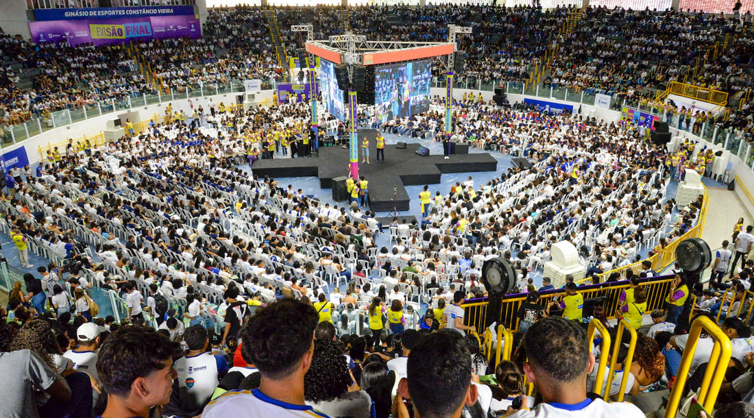 Revisão Final 2025 do Préuni reúne mais de 6 mil estudantes e consolida como maior preparação pública do Enem // Fotos Maria Odília