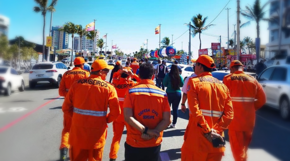 Ação integra um conjunto de medidas preventivas adotadas pela gestão estadual para garantir a segurança de foliões, trabalhadores e visitantes / Fotos: Ascom Defesa Civil