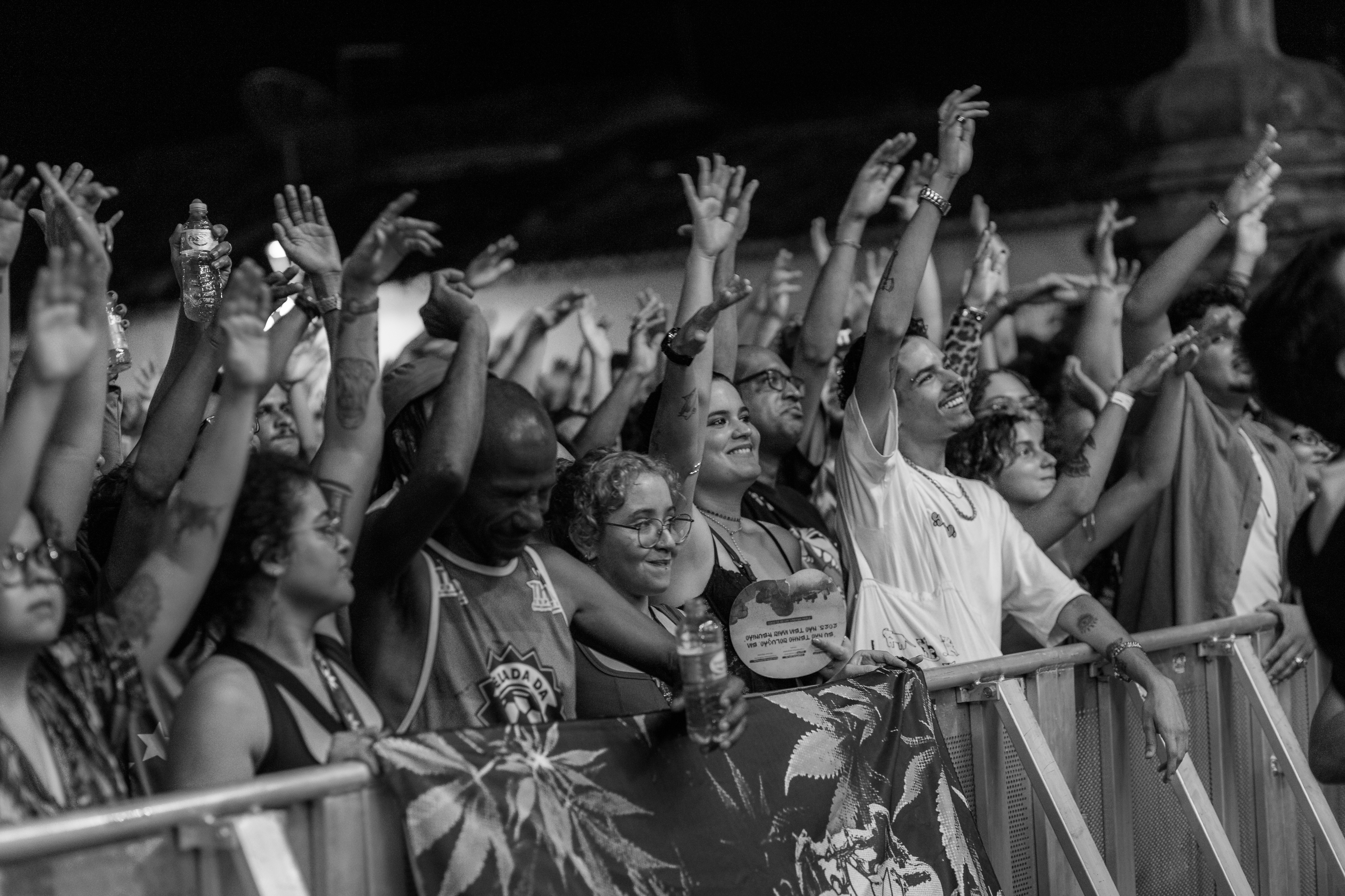 Público curte apresentação de Marcelo D2 no palco João Bebe Água / Foto: Markus Mello