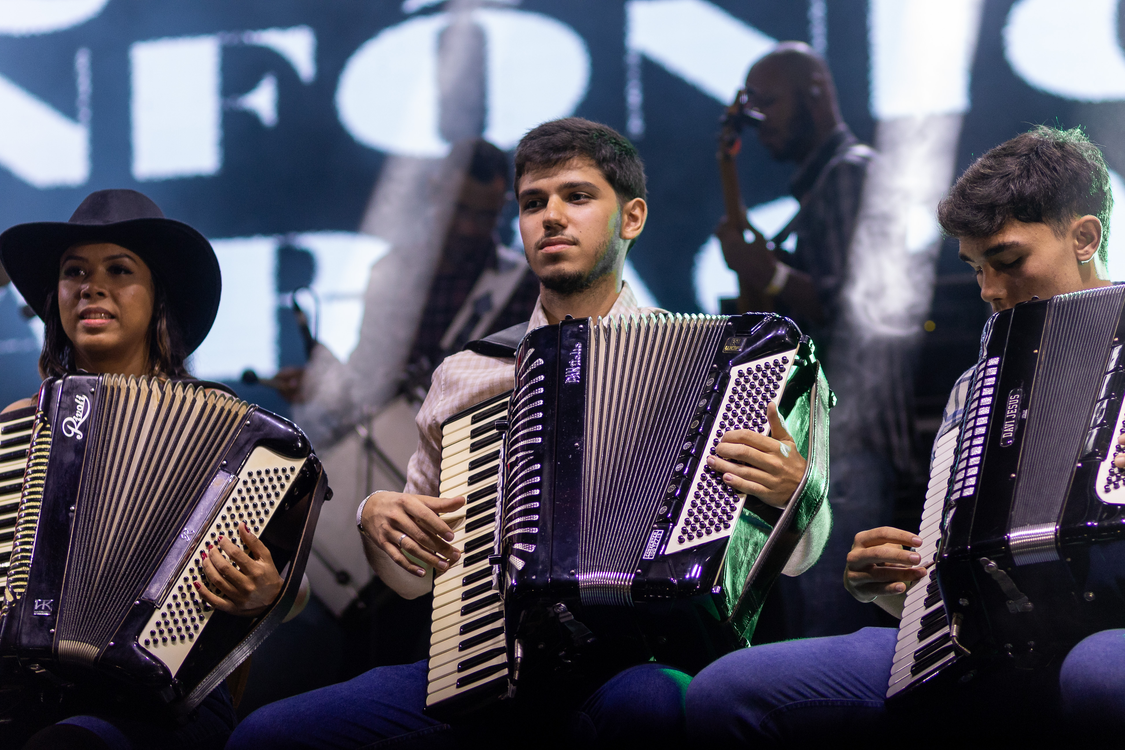 Orquestra Sanfônica convida Jeanny Lins, Chiko Queiroga, Lari Lima e Erivaldo de Carira / Foto: Markus Mello