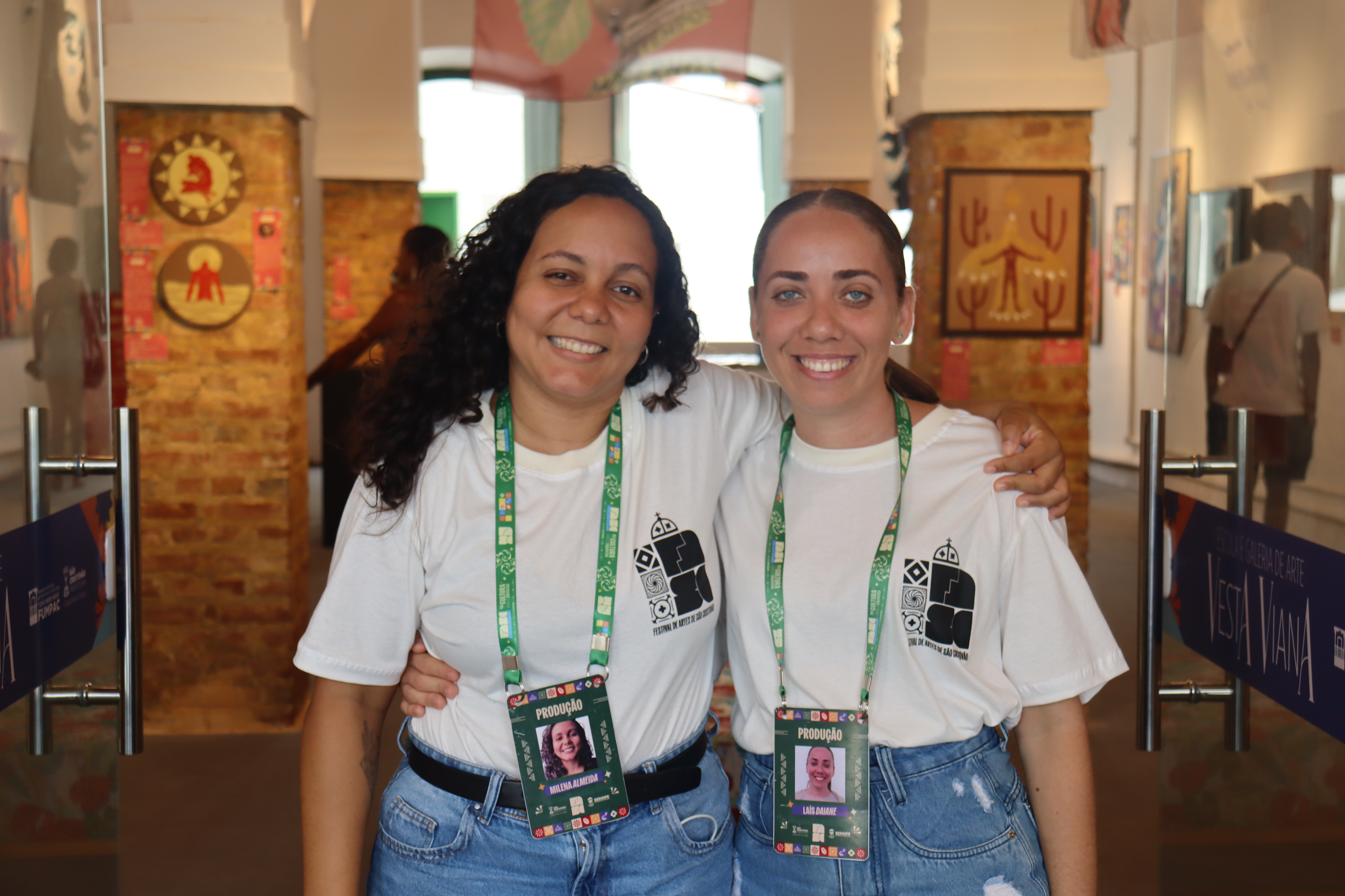 Coordenadoras do Salão de Artes, Milena Almeida e Laís Santos