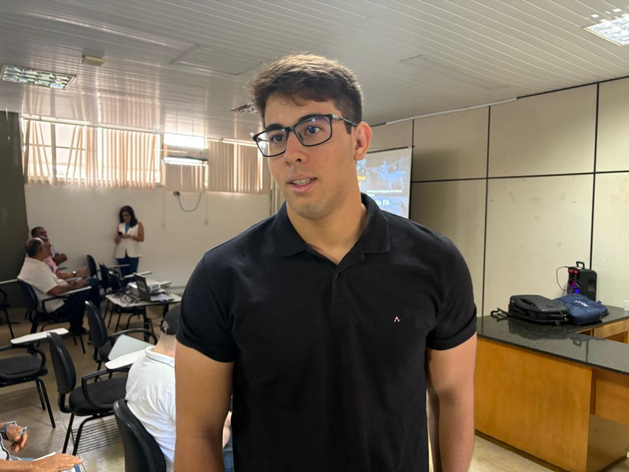 O estudante Lucas Faria de Holanda | Fotos: Emdagro