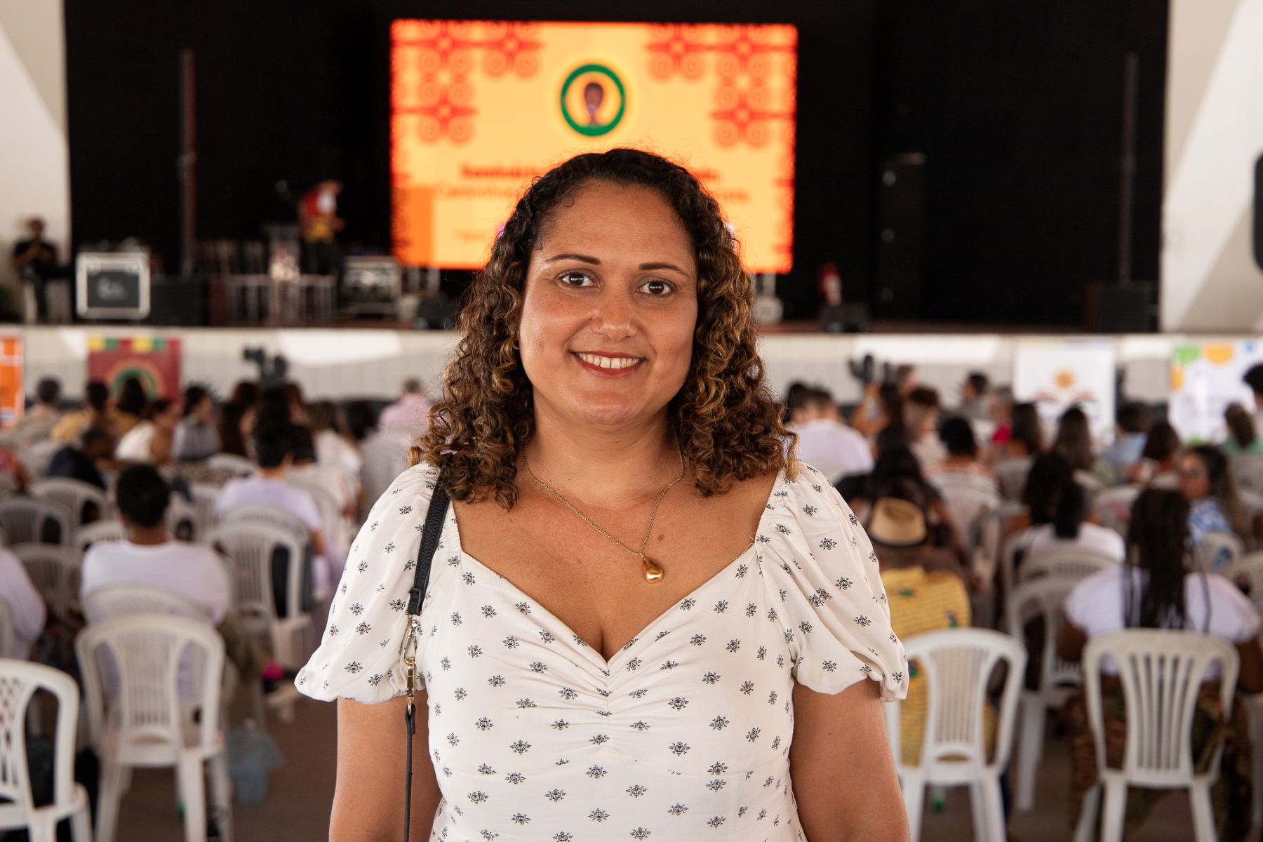 Professora do Centro de Excelência Abdias Bezerra, no município de Ribeirópolis, agreste central sergipano, Adeilza Góis Santos