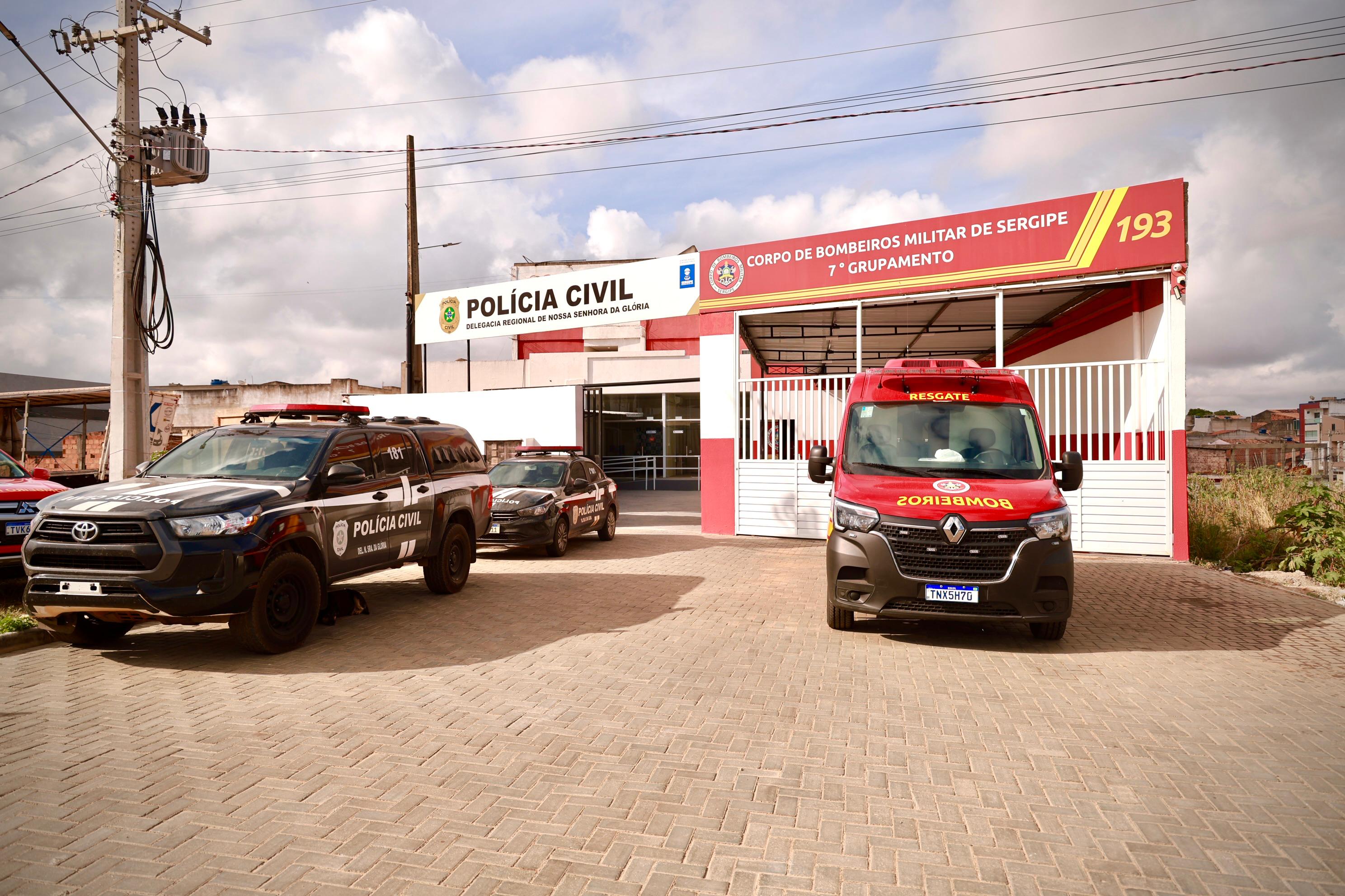 A unidade reúne, em um único espaço, as sedes da Delegacia Regional de Polícia Civil, da Delegacia de Atendimento à Mulher e a Grupos Vulneráveis (DAGV) e a unidade do Corpo de Bombeiros Militar de Sergipe (CBMSE)//Fotos: César de Oliveira