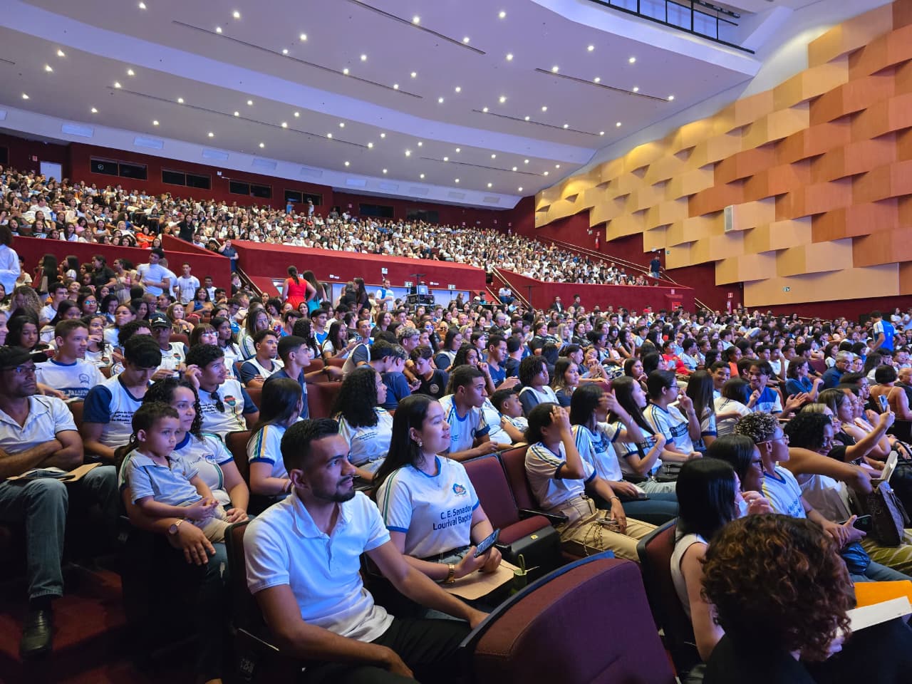 Certificacao levou ao teatro mais de 1200 jovens | Fotos: Seed