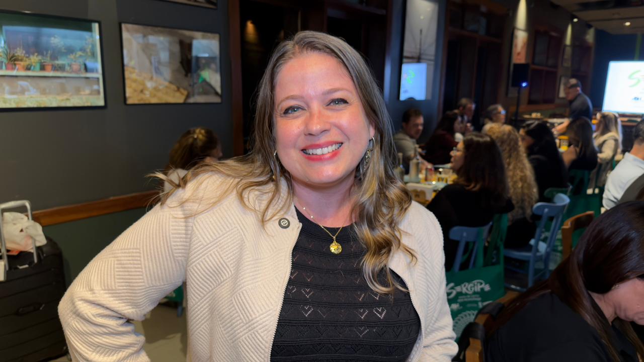 A agente de viagens Natascha Bigal disse que Sergipe é um destino ideal para casais, famílias e também para a melhor idade / Foto: Marcos Pako/Setur