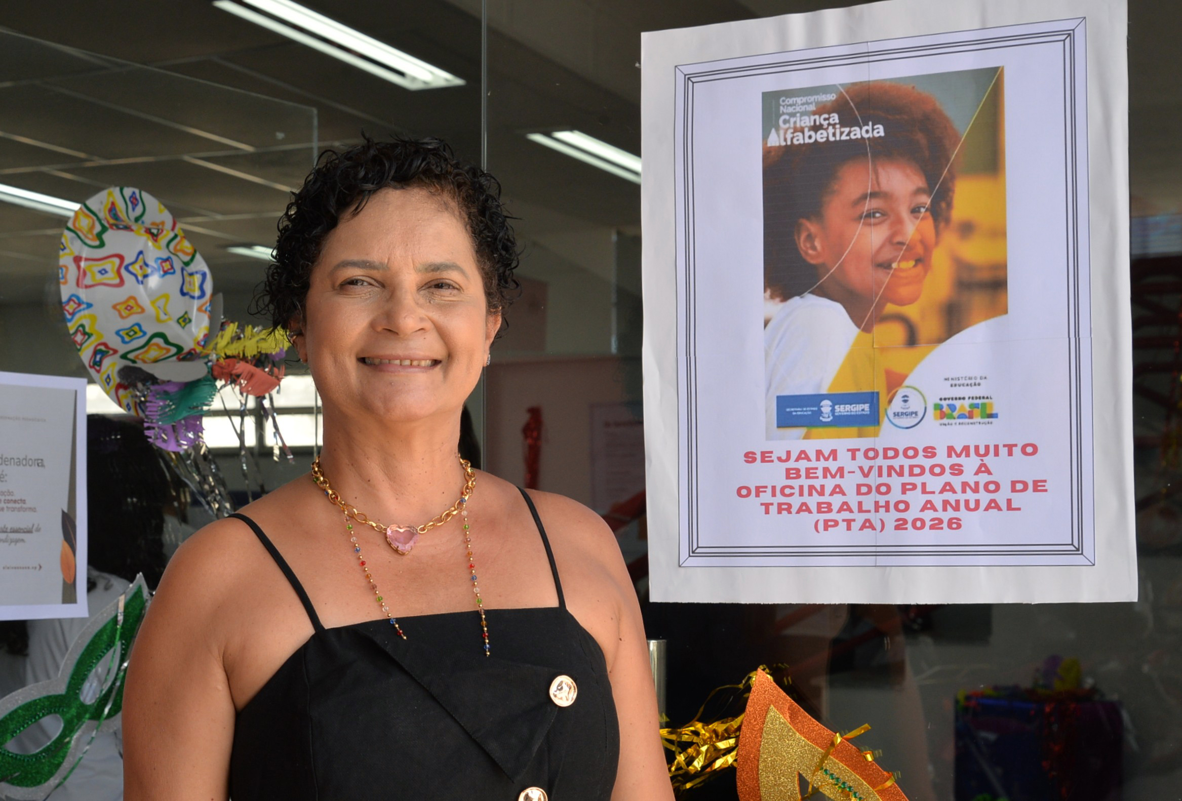 Diretora da DRE 8, Marleide Cruz