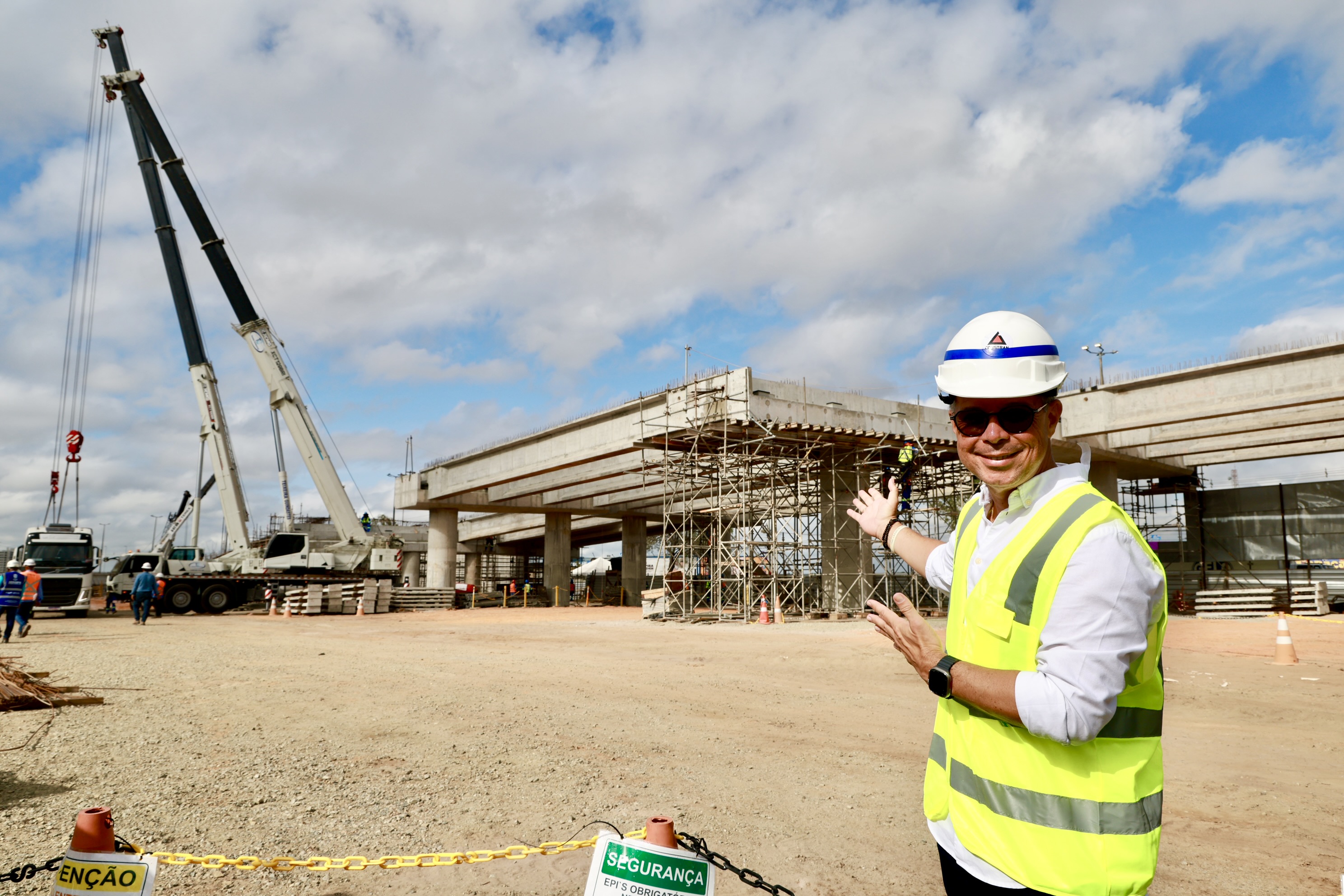 Governador Fábio Mitidieri destaca transformação histórica promovida pela gestão estadual em Aracaju / Foto: César de Oliveira