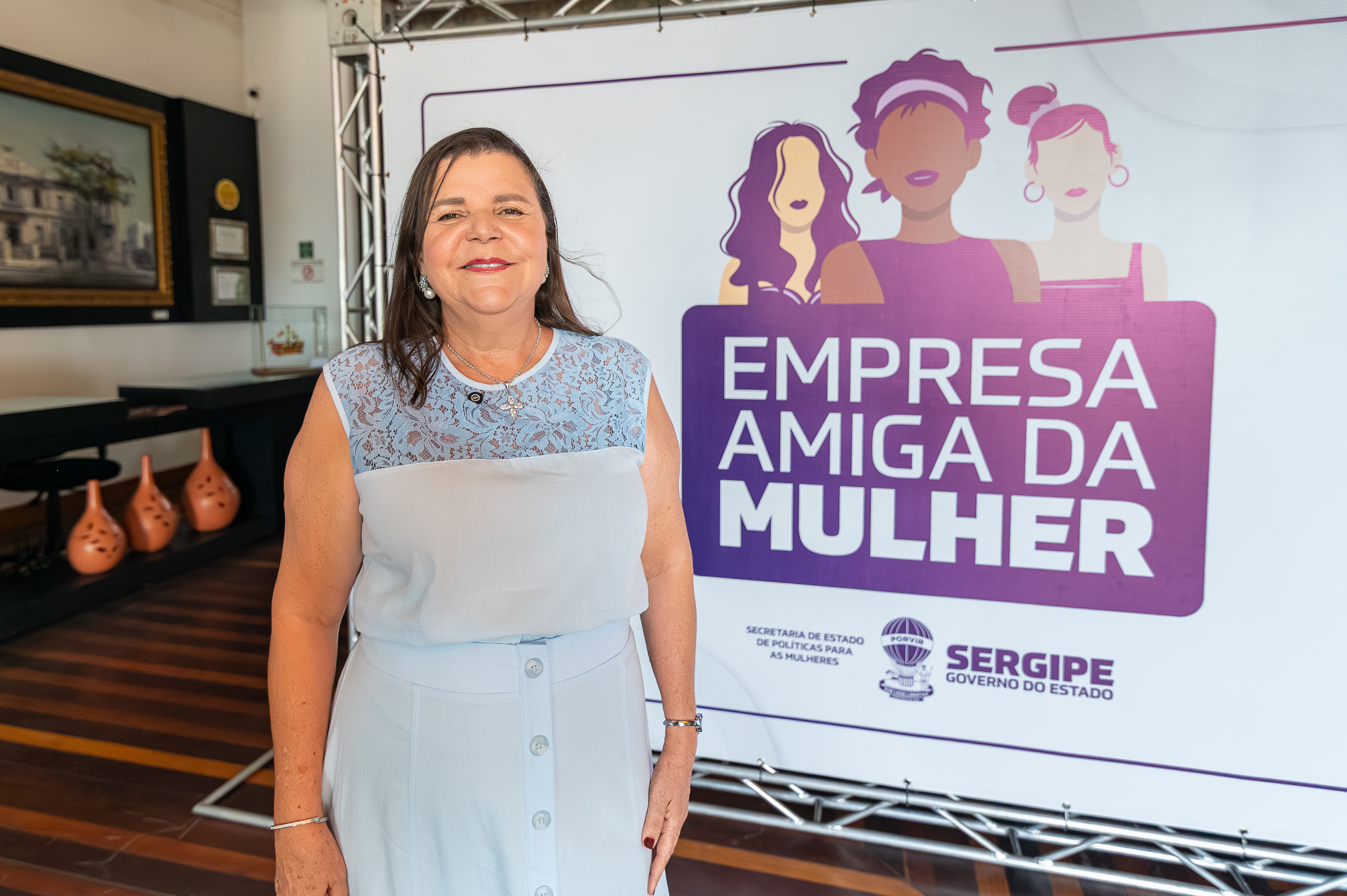 A secretária de Estado de Políticas para as Mulheres, Georlize Teles, explicou que o selo busca incentivar o respeito e a construção de novos comportamentos no ambiente corporativo