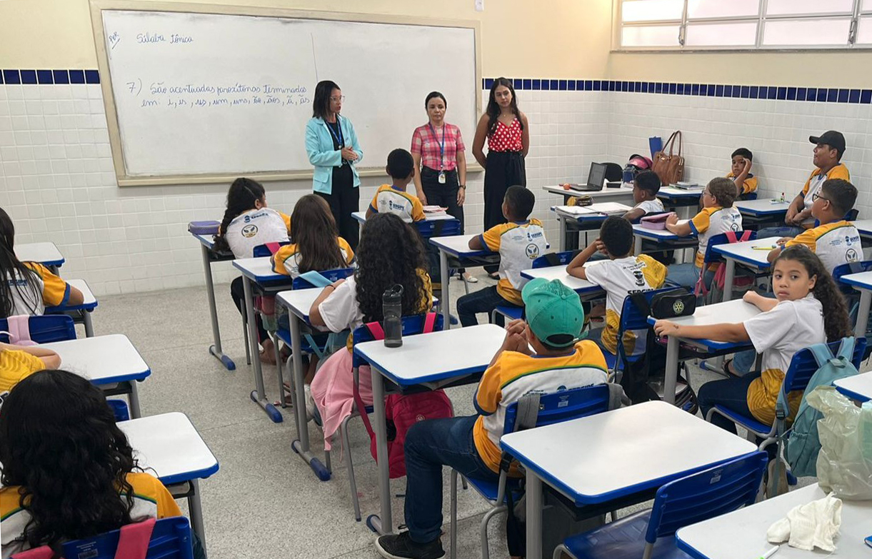 Ação de orientação sobre a legislação de prevenção ao bullying e ao cyberbullying