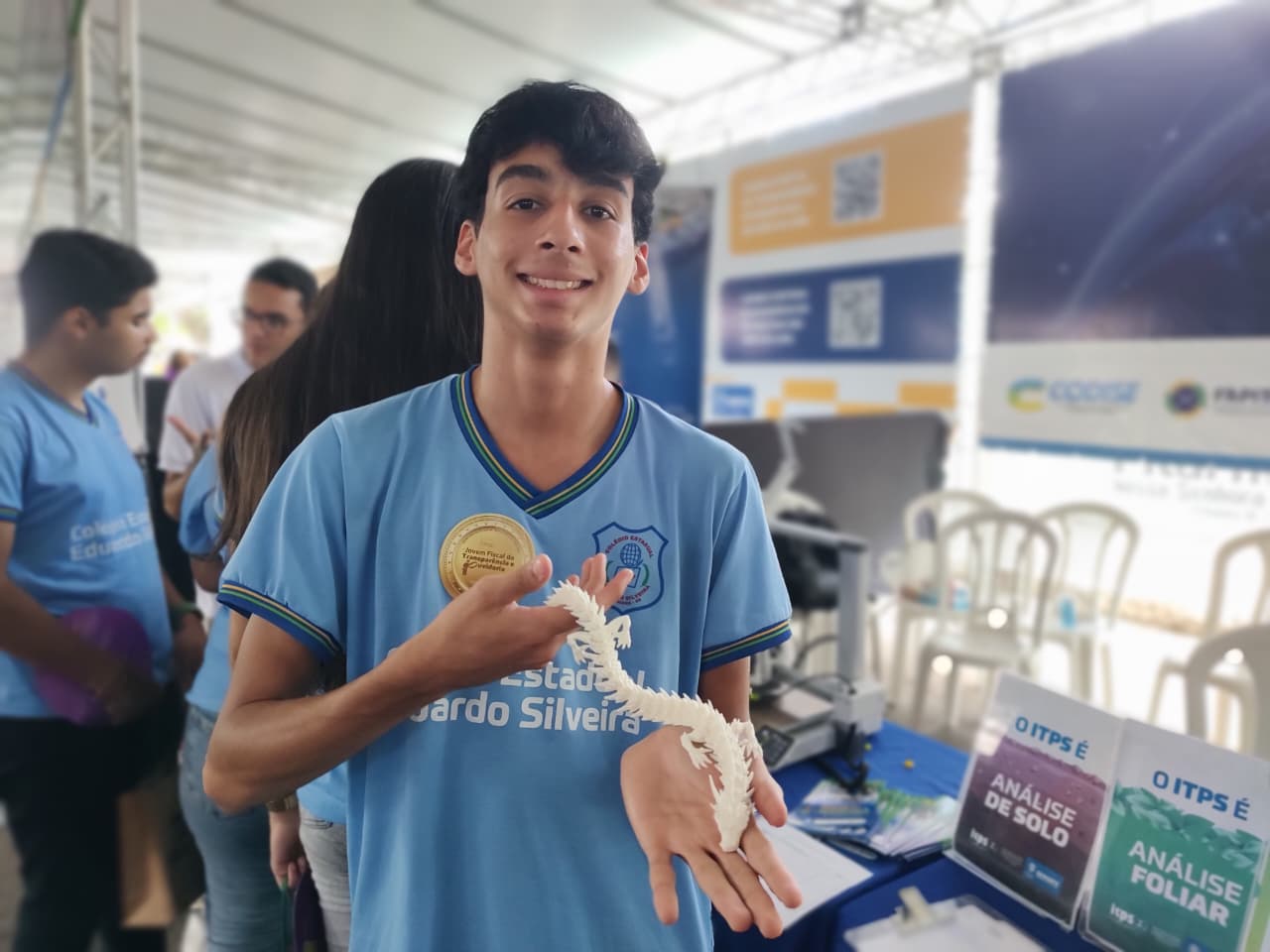 Pedro Miguel, estudante