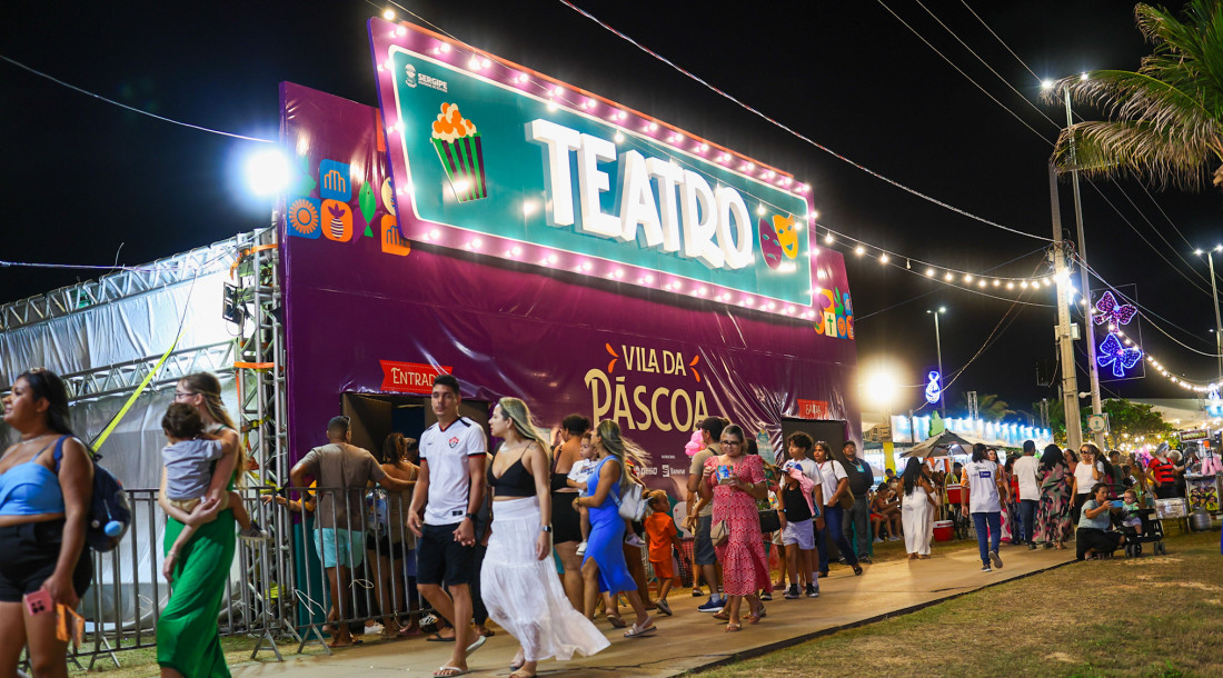Teatro gratuito é uma das atrações mais concorridas da Vila da Páscoa 2026 / Foto: Igor Matias