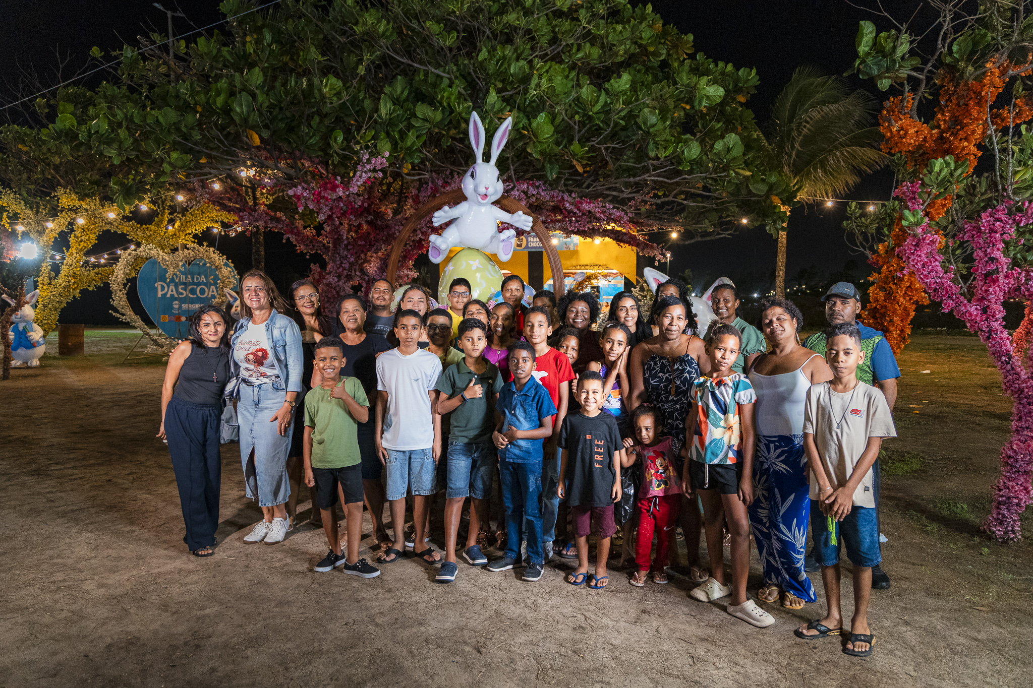 Vila da Páscoa reúne famílias com programação especial na Orla da Atalaia em Aracaju