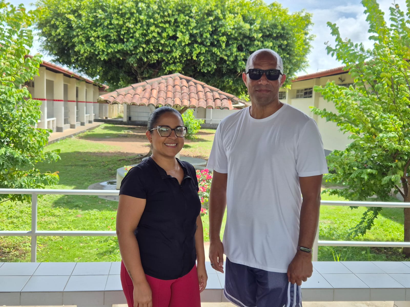 Professores Sanja e Marcelo