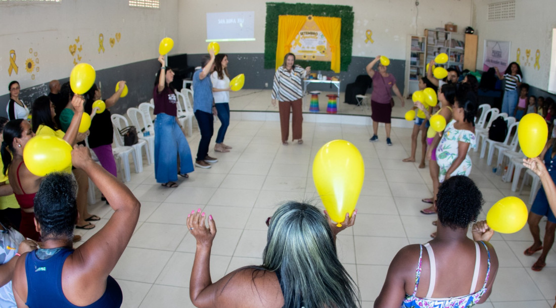 Os moradores da comunidade Veneza II participaram de atividades educativas, apresentação teatral e roda de conversa /  Fotos: Mário Sousa