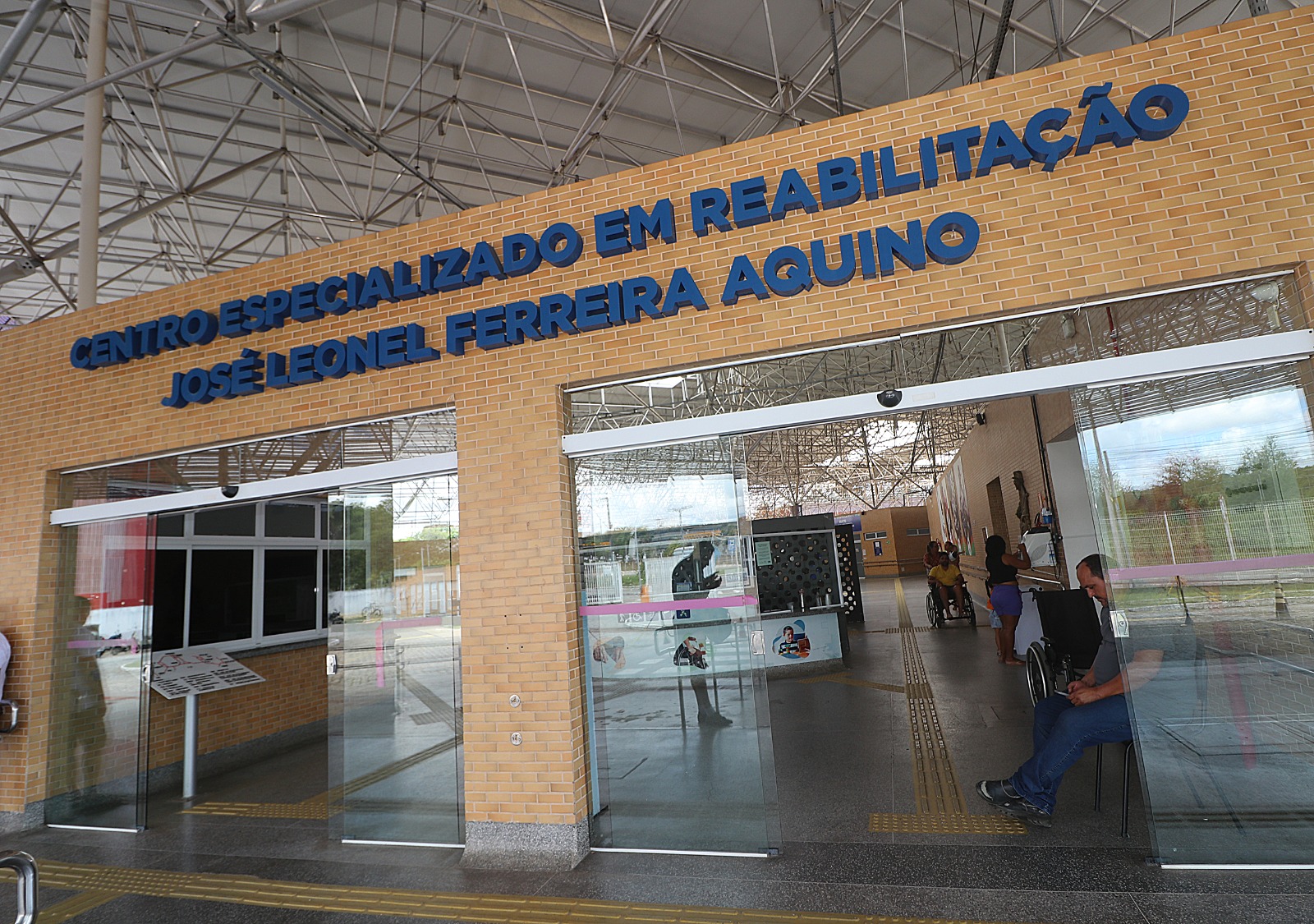 Atualmente, o CER IV, equipamento da SES, atende 25 pacientes com paralisia cerebral, que fazem acompanhamento multidisciplinar