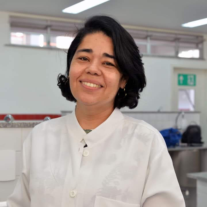 Professora de Química e coordenadora pedagógica Darcylaine Martins, do José Figueiredo